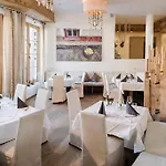 Saliter Hof Hotel 4*