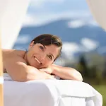 سوليتر هوف 4* سالفلدن ام ستينه